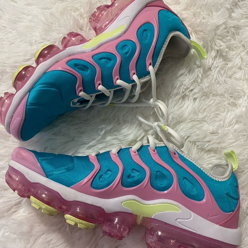 Nike vapor max plus